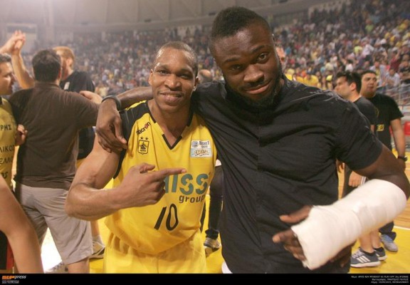 aris_aek_thomas_adegboye_playoffs_g3