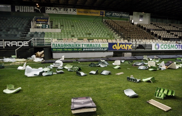 ÐÁÍÁÈÇÍÁÉÊÏÓ - ÏËÕÌÐÉÁÊÏÓ  PANATHINAIKOS - OLYMPIAKOS (SUPERLEAGUE 2015-2016)