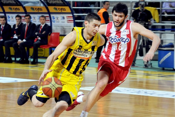 BASKET LEAGUE / ÁÑÇÓ-ÏÓÖÐ / ARIS-OLYMPIAKOS