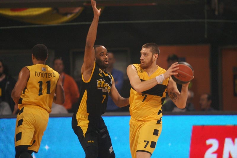 pelekanos-aek1