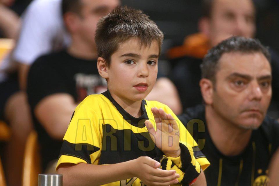 aris_kifisia_playoff_g1_paidia2