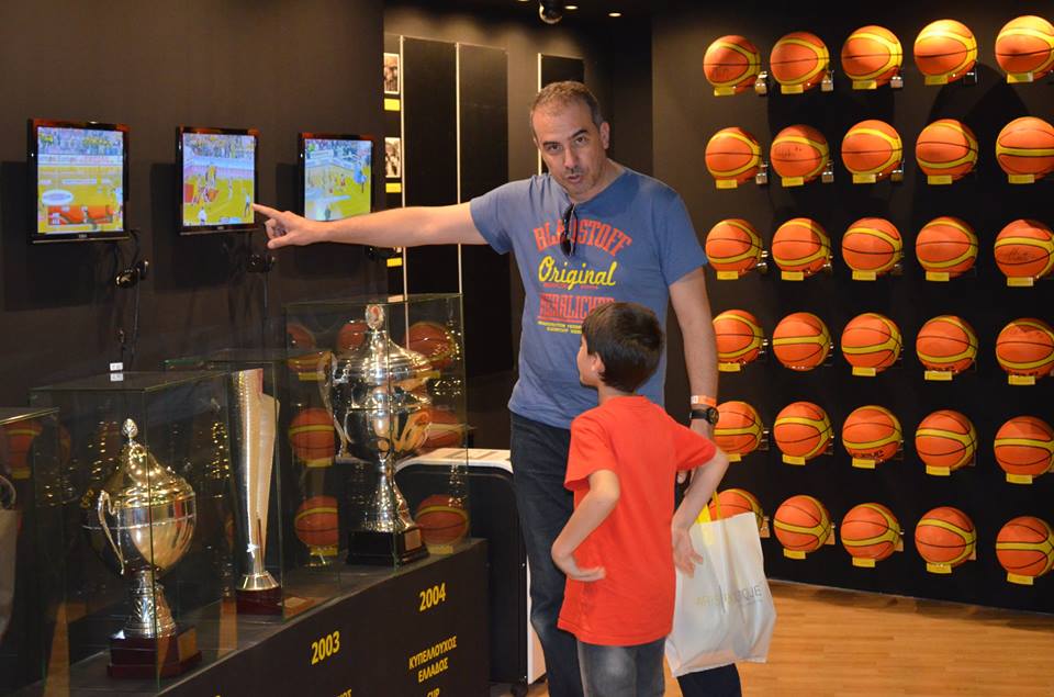 aris_museum_fans_6